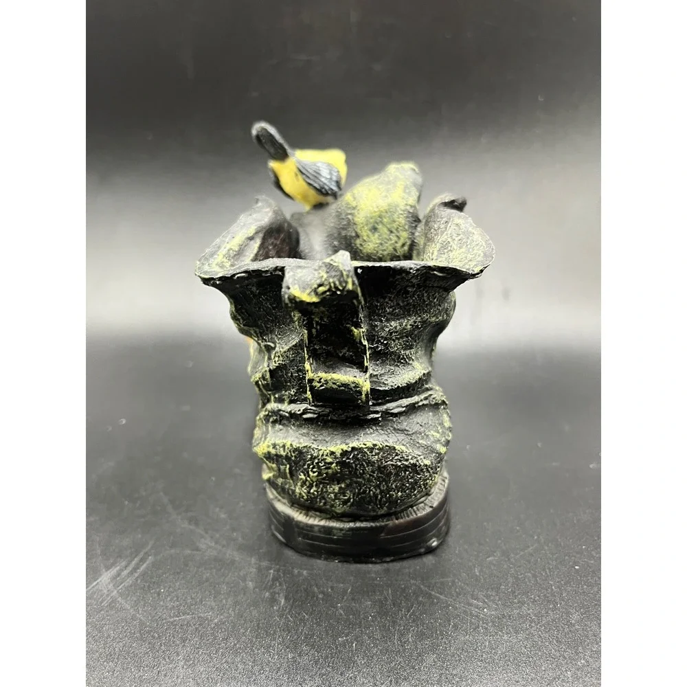 Resin Boot Planter Bird Nestlings Yellow Bird‎ Home Decor Cottagecore